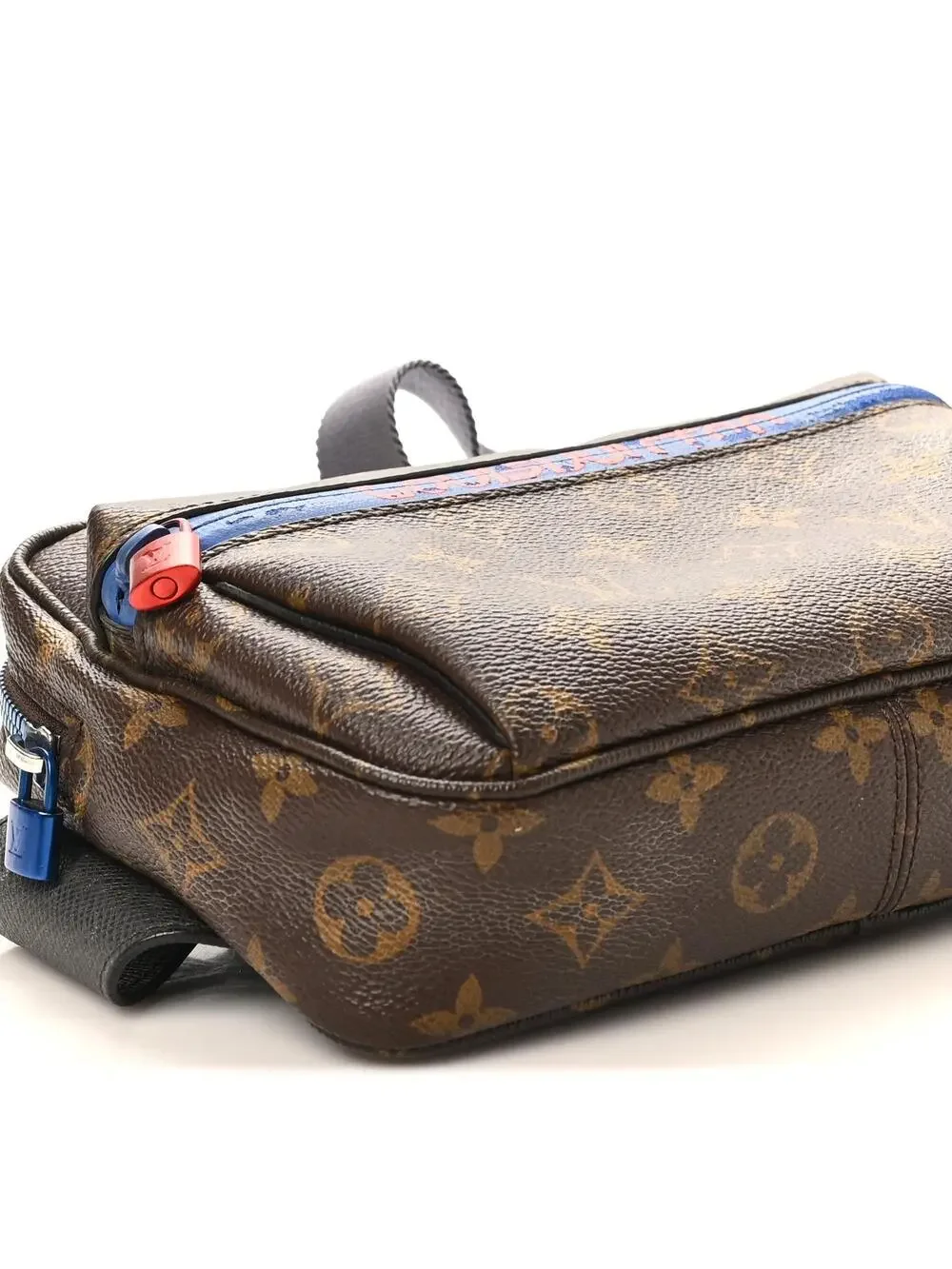 Louis Vuitton Outdoor Messenger Pm #341065L75B